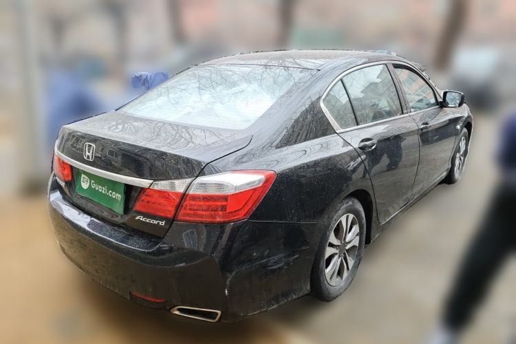 Used Honda Accord 2015 2.0L LX Comfort Edition Rear Right 45 Deg
