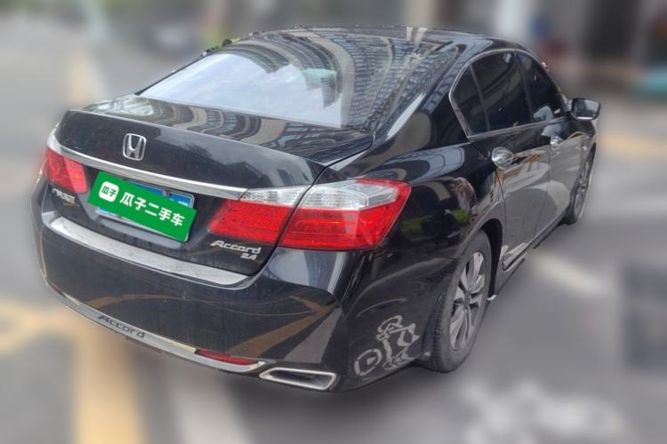 Used Honda Accord 2015 2.0L EX Luxury Edition Rear Right 45 Deg