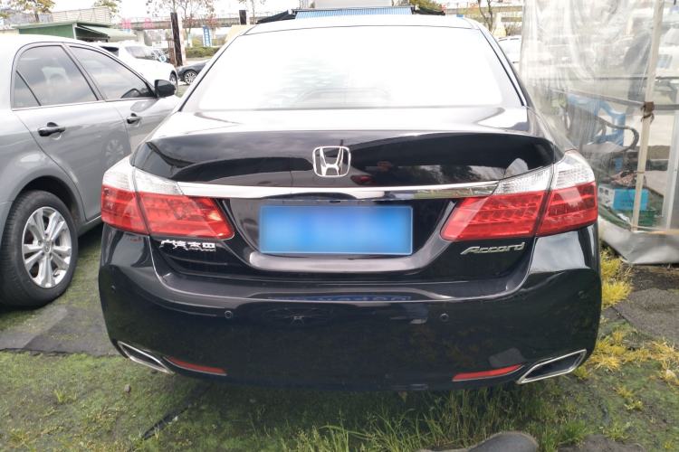 Used Honda Accord 2015 2.0L LX Comfort Edition Rear