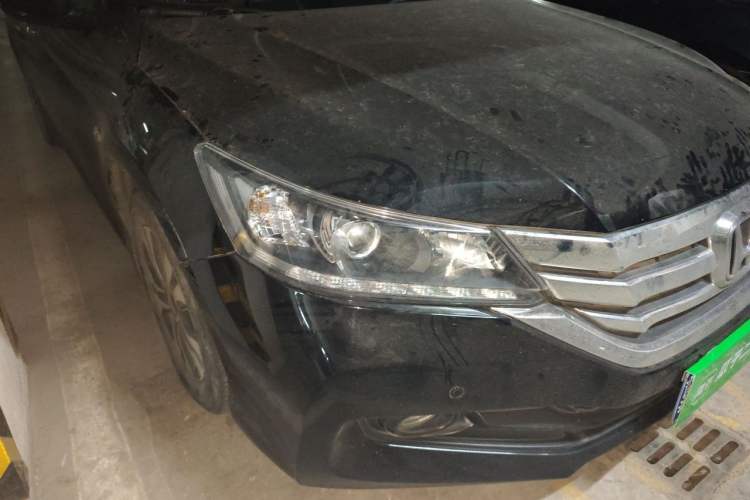 Used Honda Accord 2015 2.0L LX Comfort Edition Right Front Headlight