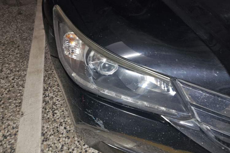 Used Honda Accord 2015 2.0L LX Comfort Edition Right Front Headlight