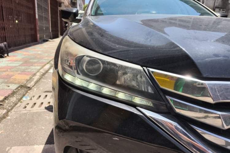Used Honda Accord 2015 2.0L LX Comfort Edition Right Front Headlight