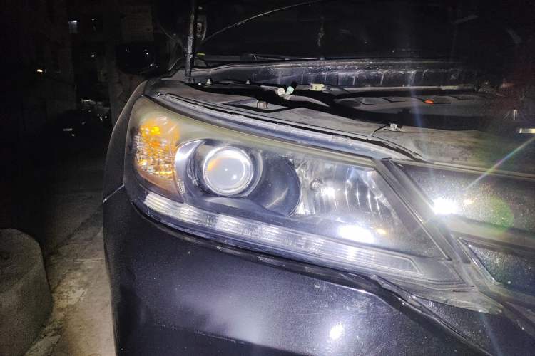 Used Honda Accord 2015 2.0L LX Comfort Edition Right Front Headlight