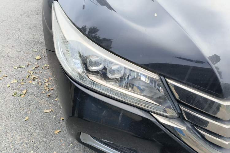 Used Honda Accord 2015 2.4L EX Luxury Edition Right Front Headlight