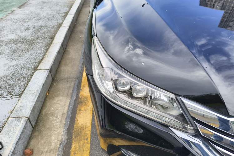 Used Honda Accord 2015 2.4L EX Luxury Edition Right Front Headlight