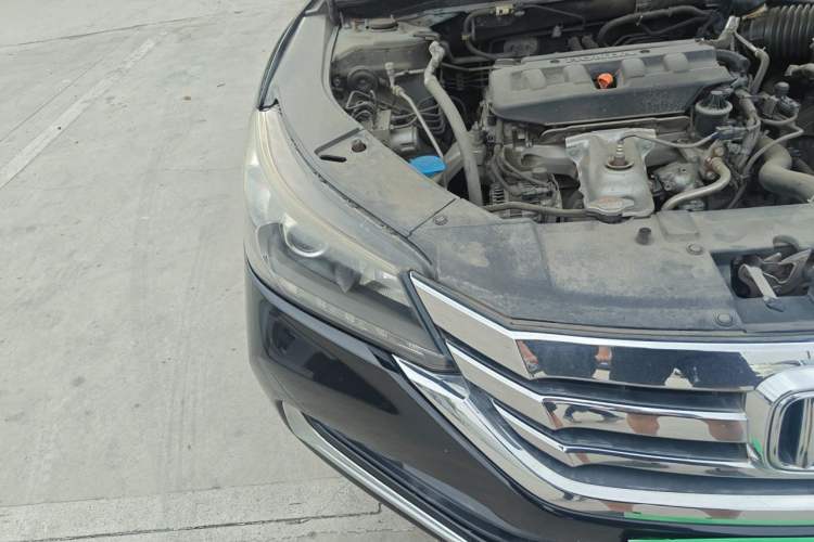 Used Honda Accord 2015 2.0L LX Comfort Edition Right Front Headlight