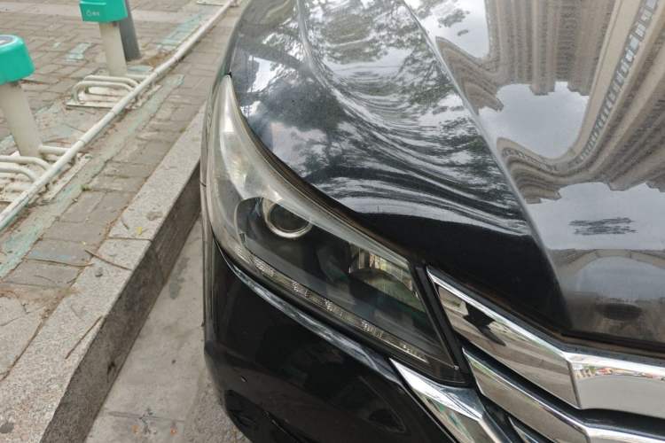 Used Honda Accord 2015 2.0L LX Comfort Edition Right Front Headlight