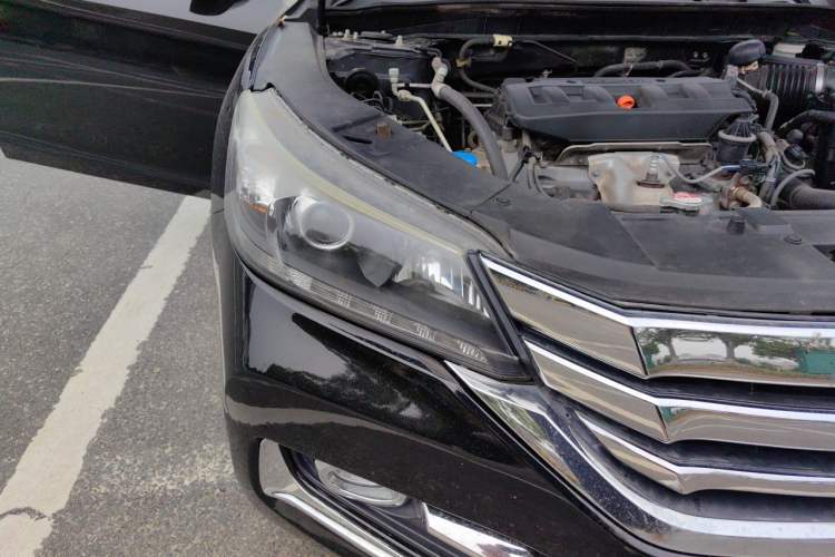 Used Honda Accord 2015 2.0L LX Comfort Edition Right Front Headlight
