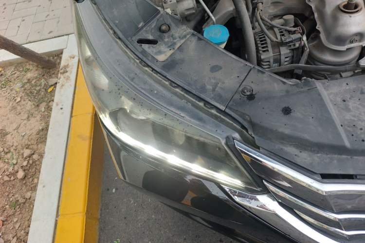 Used Honda Accord 2015 2.0L LX Comfort Edition Right Front Headlight