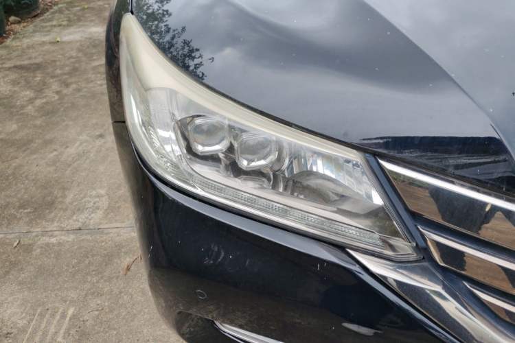 Used Honda Accord 2015 3.0L VTI Prestige Edition Right Front Headlight