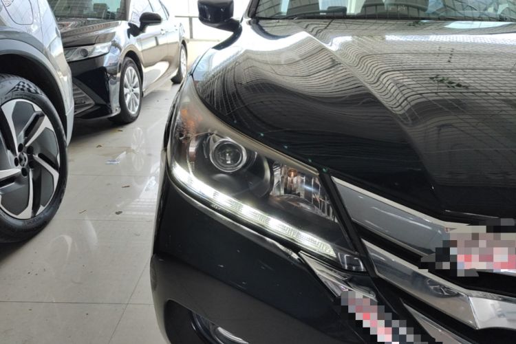 Used Honda Accord 2015 2.0L EX Luxury Edition Right Front Headlight
