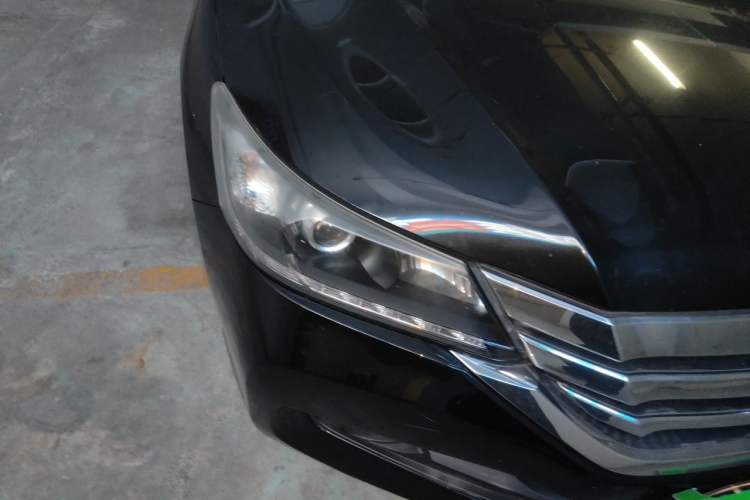 Used Honda Accord 2015 2.0L EX Luxury Edition Right Front Headlight