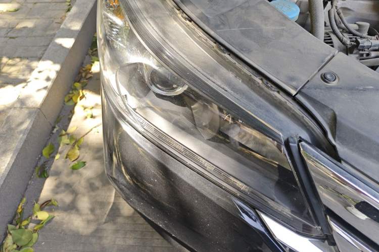 Used Honda Accord 2015 2.0L LX Comfort Edition Right Front Headlight