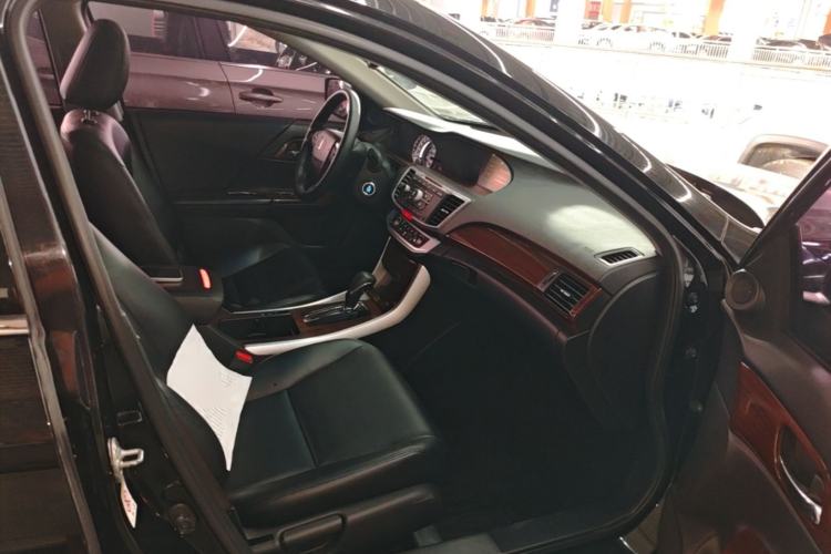 Used Honda Accord 2015 2.0L LX Comfort Edition Right Front Seat