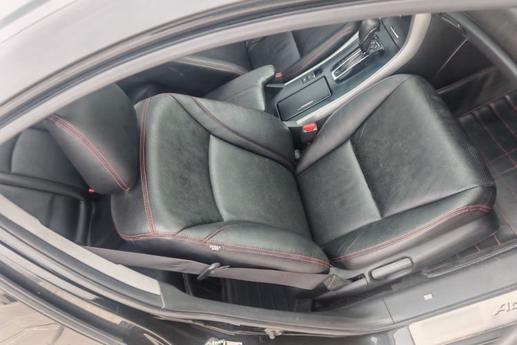 Used Honda Accord 2015 2.0L LX Comfort Edition Right Front Seat
