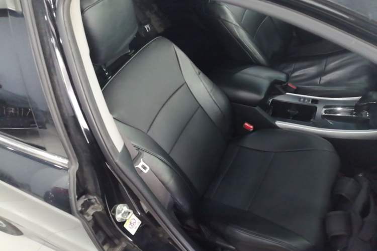 Used Honda Accord 2015 2.0L LX Comfort Edition Right Front Seat