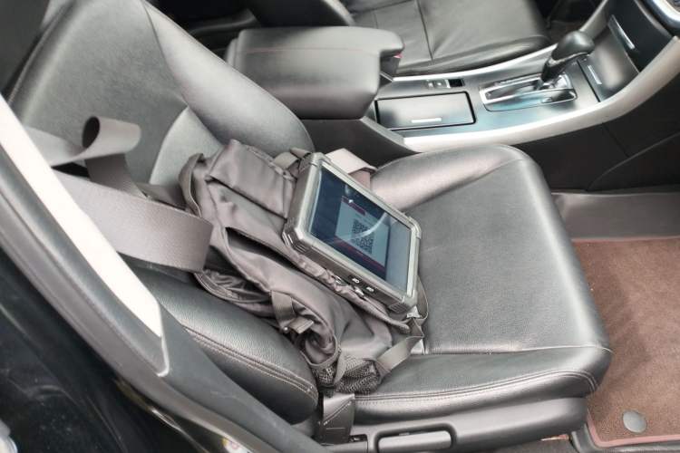Used Honda Accord 2015 2.0L LX Comfort Edition Right Front Seat