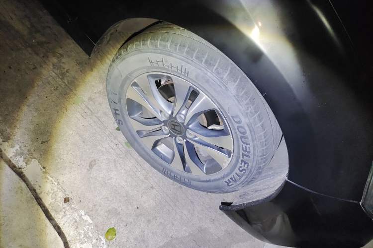 Used Honda Accord 2015 2.0L LX Comfort Edition Right Front Wheel Hub