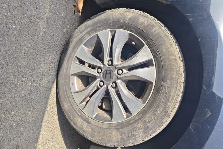 Used Honda Accord 2015 2.0L LX Comfort Edition Right Front Wheel Hub