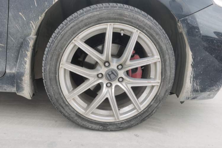 Used Honda Accord 2015 2.0L LX Comfort Edition Right Front Wheel Hub