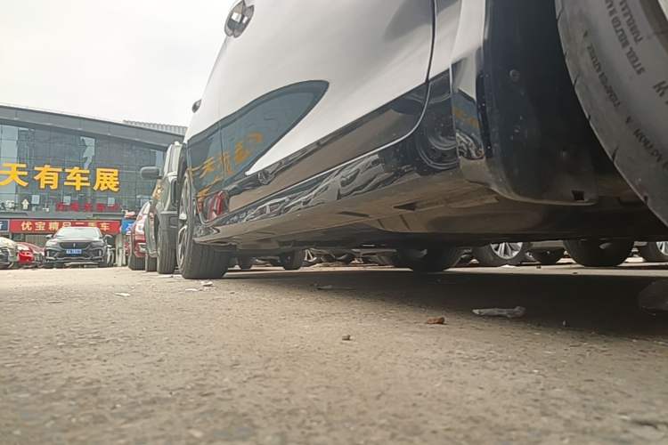 Used Honda Accord 2015 3.0L VTI Prestige Edition Right Side Sill