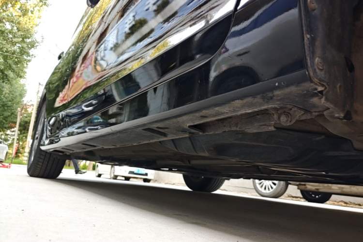 Used Honda Accord 2015 2.0L LX Comfort Edition Right Side Sill