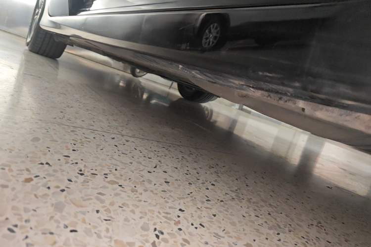 Used Honda Accord 2015 2.0L LXS Elite Edition Right Side Sill