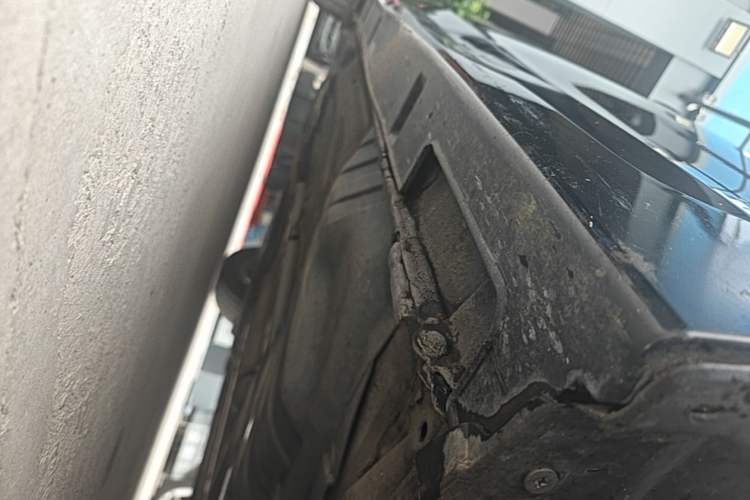 Used Honda Accord 2015 2.0L LXS Elite Edition Right Side Sill