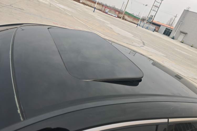 Used Honda Accord 2015 2.0L LX Comfort Edition Roof