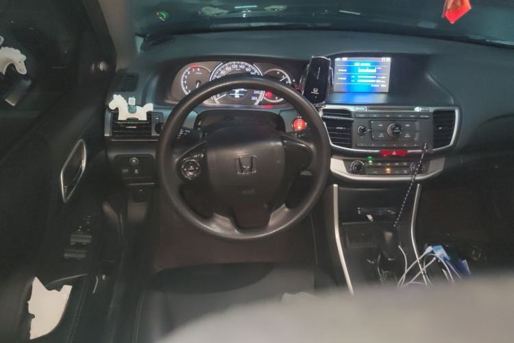 Used Honda Accord 2015 2.0L LX Comfort Edition Steering Wheel