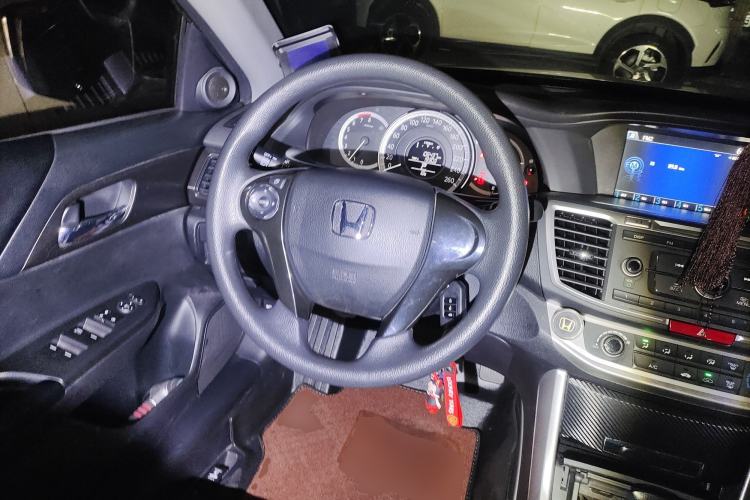 Used Honda Accord 2015 2.0L LX Comfort Edition Steering Wheel