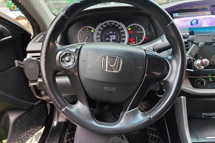 Used Honda Accord 2015 2.0L LXS Elite Edition Steering Wheel