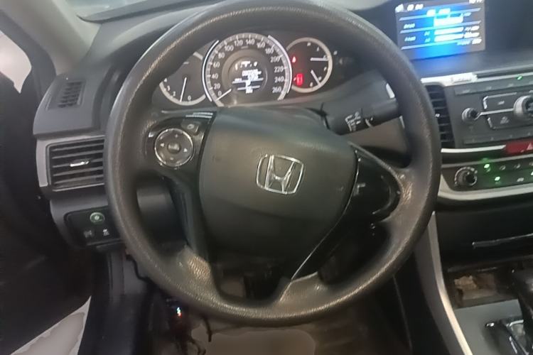 Used Honda Accord 2015 2.0L LX Comfort Edition Steering Wheel