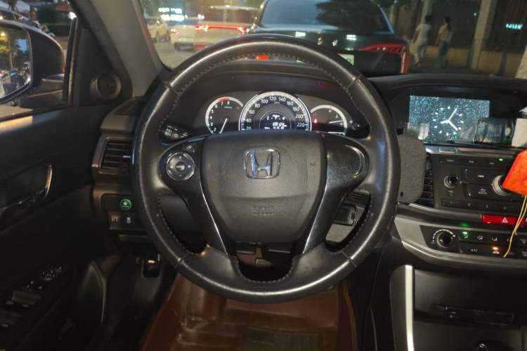 Used Honda Accord 2015 2.0L LXS Elite Edition Steering Wheel