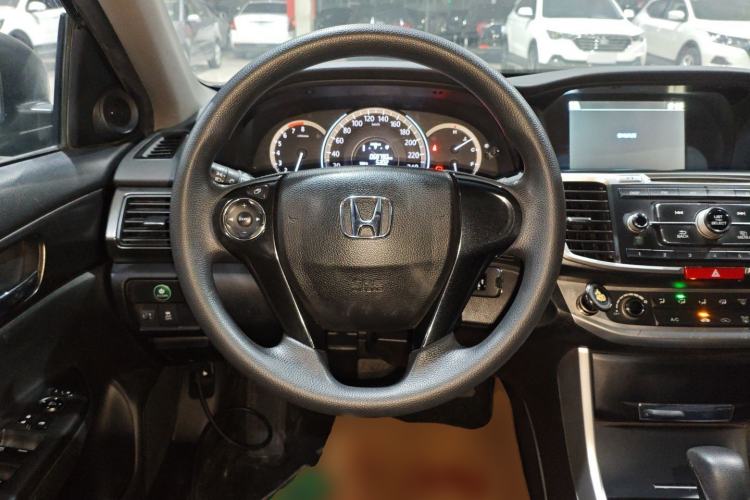 Used Honda Accord 2015 2.0L LX Comfort Edition Steering Wheel