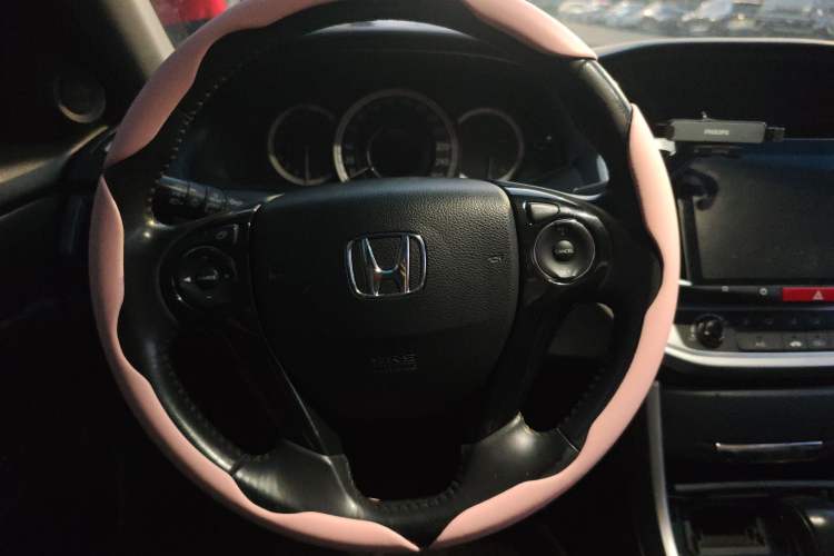Used Honda Accord 2015 2.0L LXS Elite Edition Steering Wheel