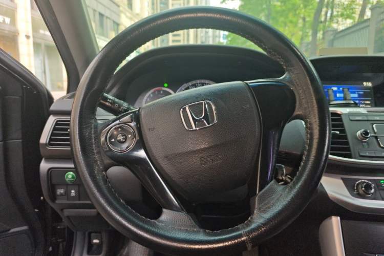 Used Honda Accord 2015 2.0L LX Comfort Edition Steering Wheel
