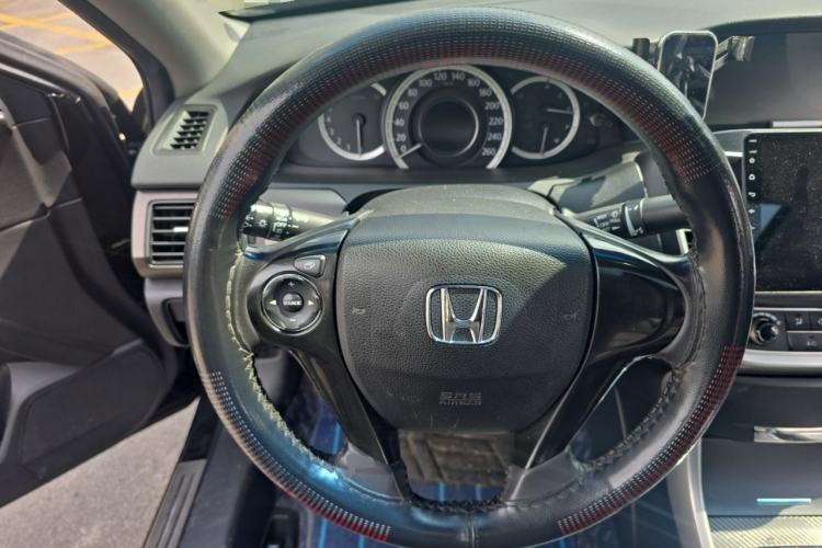 Used Honda Accord 2015 2.0L LXS Elite Edition Steering Wheel