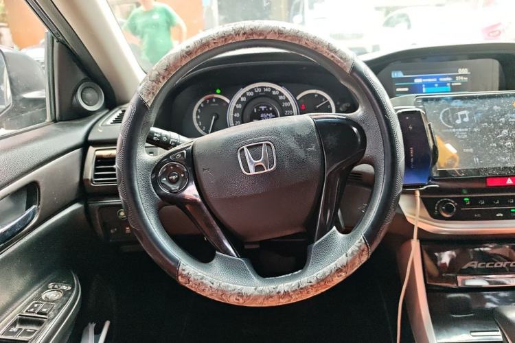 Used Honda Accord 2015 2.0L LX Comfort Edition Steering Wheel