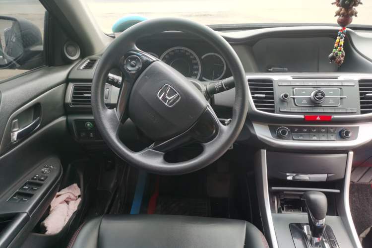 Used Honda Accord 2015 2.0L LX Comfort Edition Steering Wheel