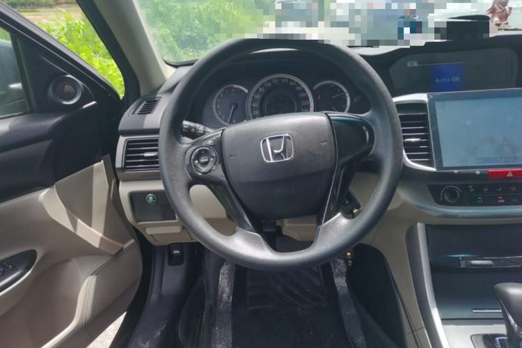 Used Honda Accord 2015 2.0L LX Comfort Edition Steering Wheel