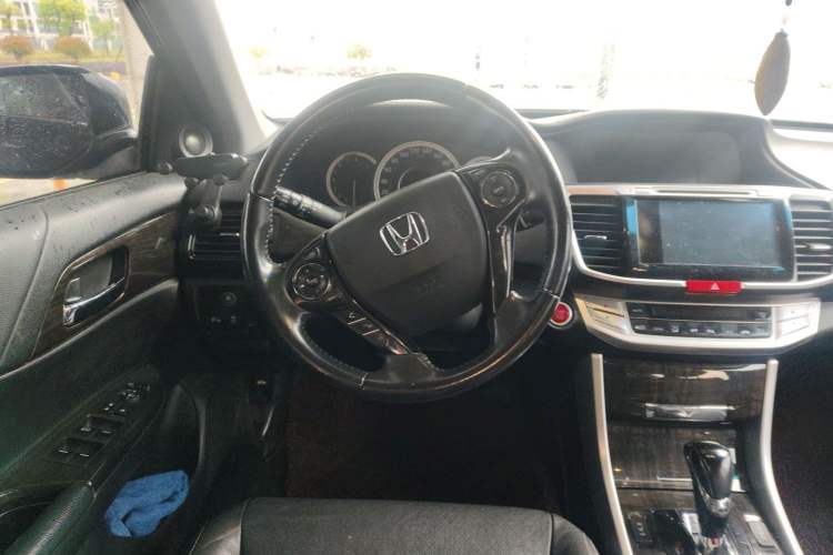 Used Honda Accord 2015 2.4L EX Luxury Edition Steering Wheel