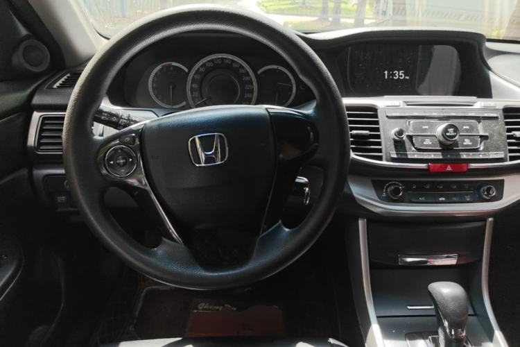 Used Honda Accord 2015 2.0L LXS Elite Edition Steering Wheel