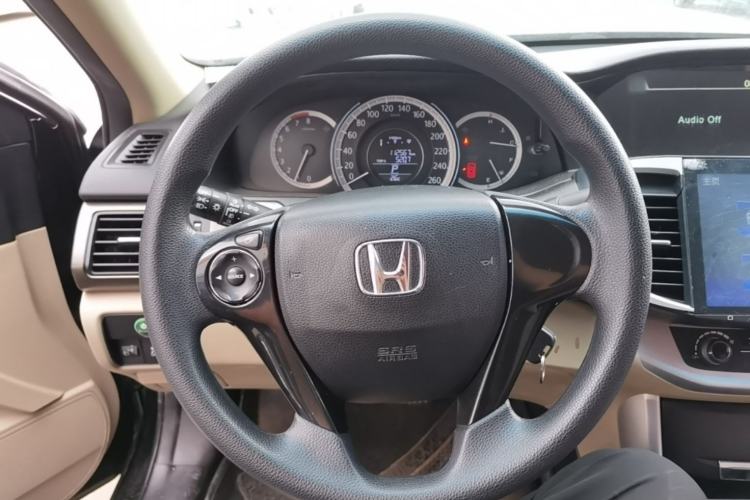 Used Honda Accord 2015 2.0L LX Comfort Edition Steering Wheel