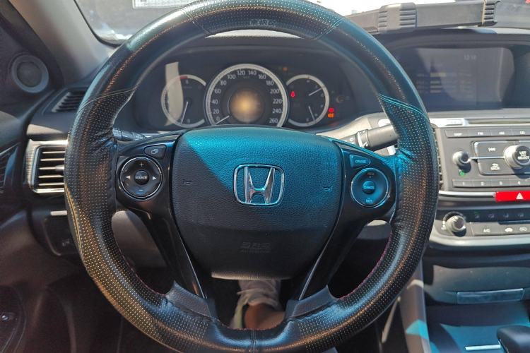 Used Honda Accord 2015 2.0L LX Comfort Edition Steering Wheel