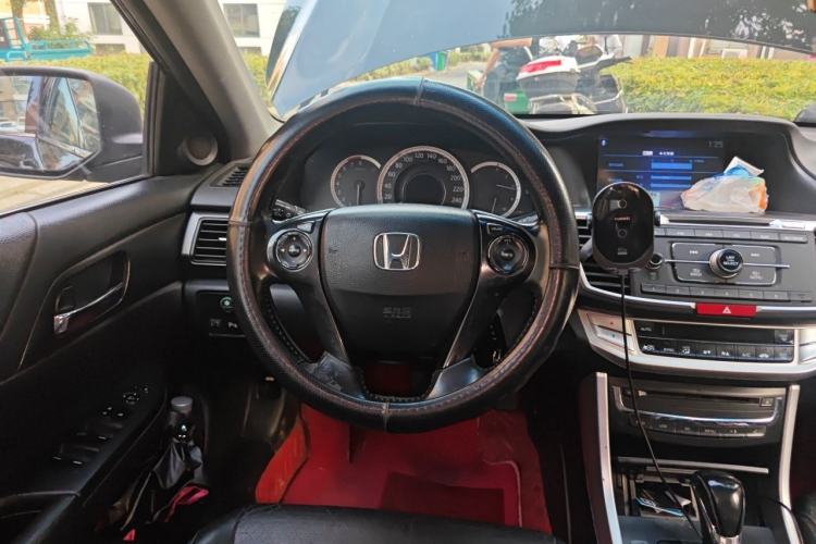 Used Honda Accord 2015 2.0L EX Luxury Edition Steering Wheel