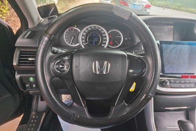 Used Honda Accord 2015 2.0L LX Comfort Edition Steering Wheel