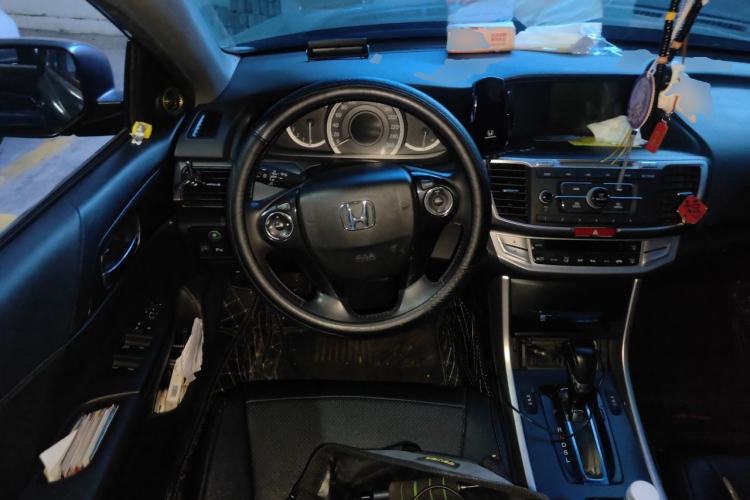 Used Honda Accord 2015 2.0L EX Luxury Edition Steering Wheel