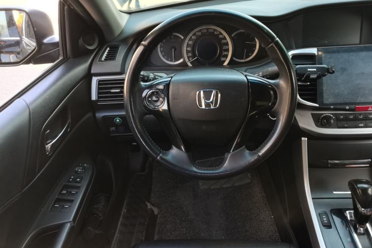 Used Honda Accord 2015 2.0L LXS Elite Edition Steering Wheel