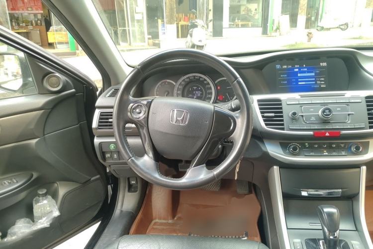 Used Honda Accord 2015 2.0L LXS Elite Edition Steering Wheel